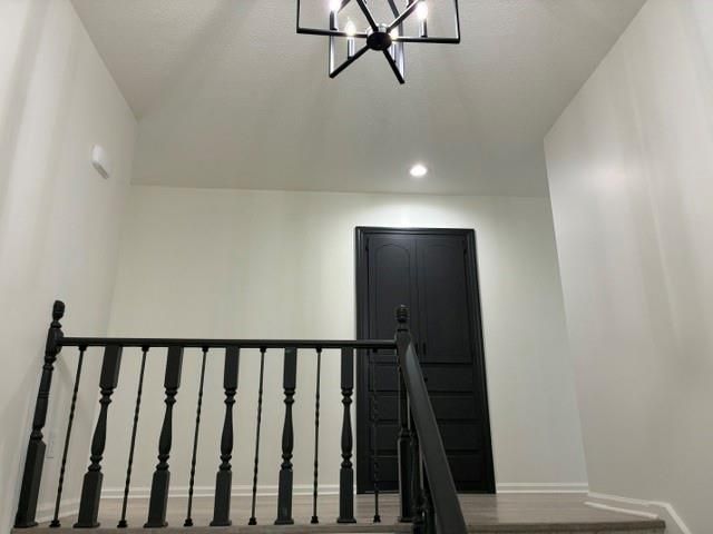 6807 Lakeshore Drive, Raytown, MO 64133