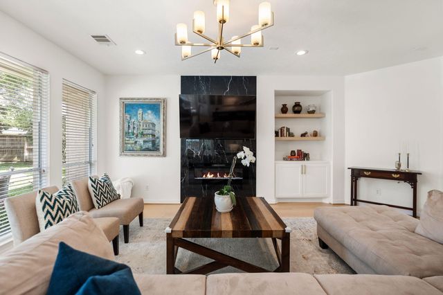 5515 Chase Harbor, Houston, TX 77041