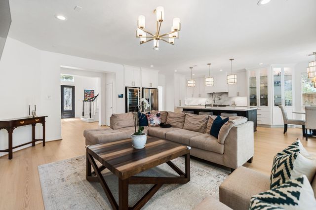 5515 Chase Harbor, Houston, TX 77041