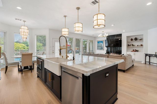 5515 Chase Harbor, Houston, TX 77041