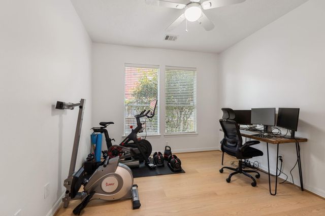 5515 Chase Harbor, Houston, TX 77041