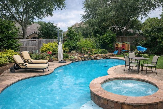 5515 Chase Harbor, Houston, TX 77041