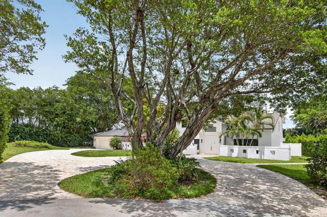 8044 Twin Lake Drive, Boca Raton, FL 33496