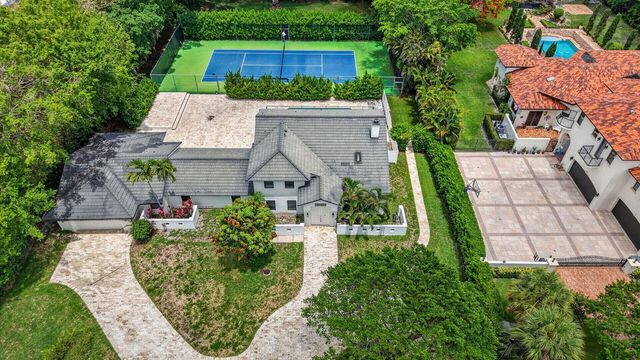 8044 Twin Lake Drive, Boca Raton, FL 33496