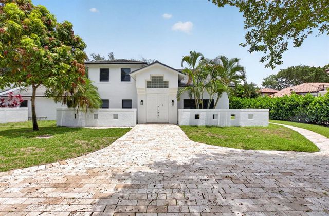 8044 Twin Lake Drive, Boca Raton, FL 33496