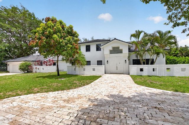 8044 Twin Lake Drive, Boca Raton, FL 33496