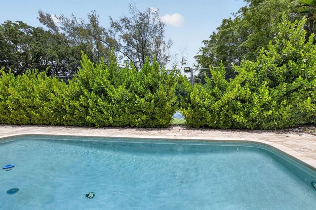 8044 Twin Lake Drive, Boca Raton, FL 33496