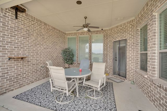 150 Highgate Drive, Venus, TX 76084