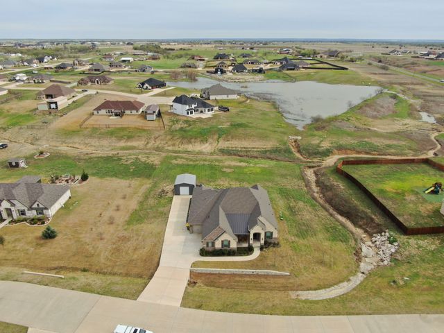150 Highgate Drive, Venus, TX 76084