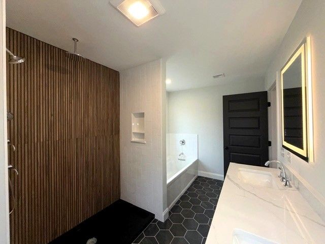 212 St Louis Avenue, Woonsocket, RI 02895