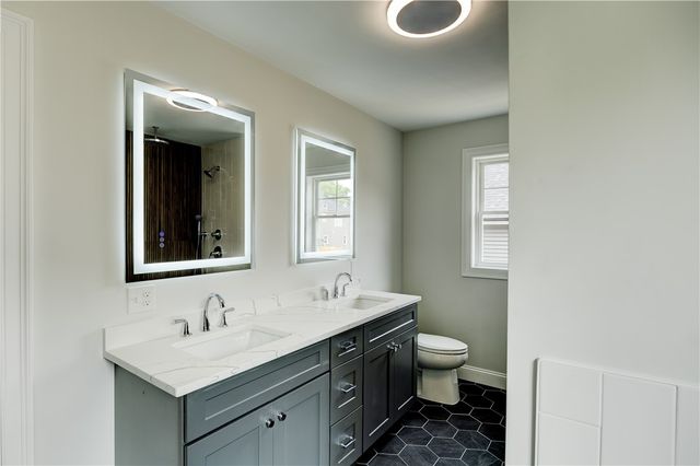 212 St Louis Avenue, Woonsocket, RI 02895