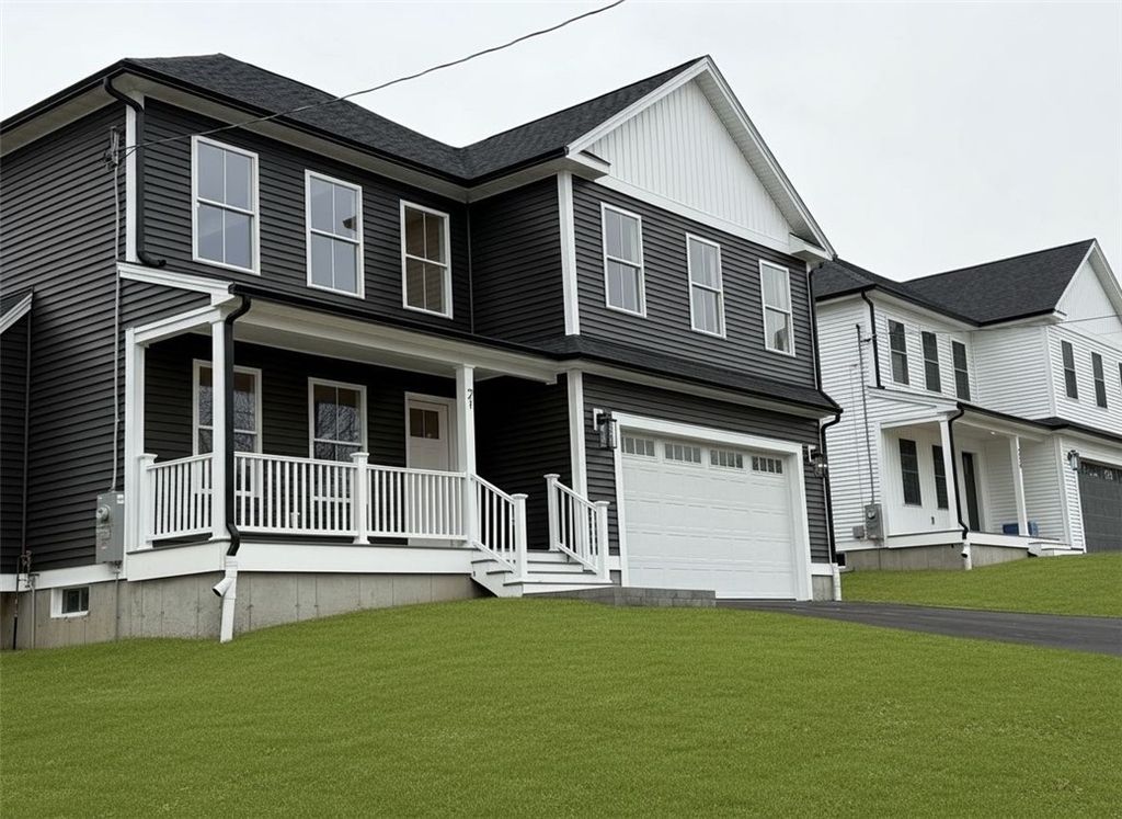 212 St Louis Avenue, Woonsocket, RI 02895