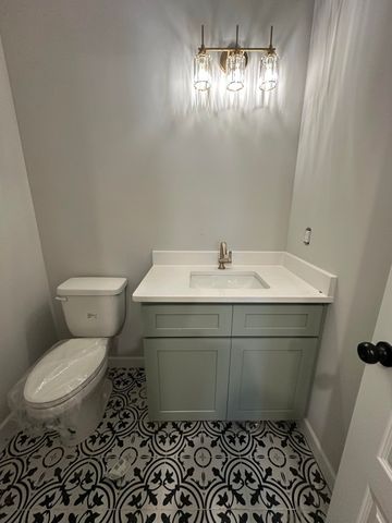 5393 BUTTERCUP LN, Lakeland, TN 38002