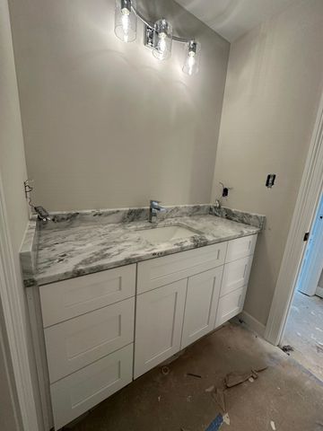 5393 BUTTERCUP LN, Lakeland, TN 38002