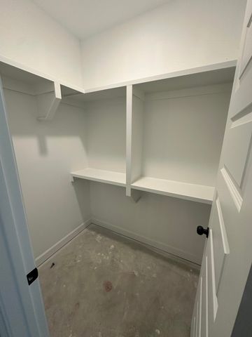 5393 BUTTERCUP LN, Lakeland, TN 38002