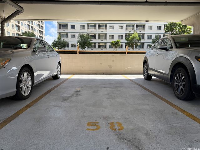 1134 Kinau Street 607, Honolulu, HI 96814