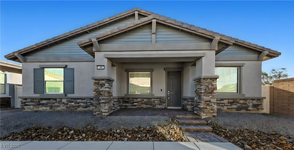 208 Coltrane Canyon Avenue, Henderson, NV 89011