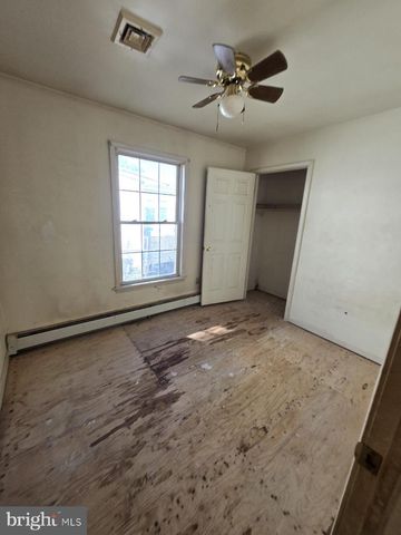 316 NEWPORT RD, Bristol, PA 19007