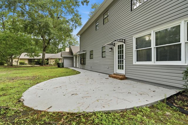 3010 Raphael Dr., Hattiesburg, MS 39402
