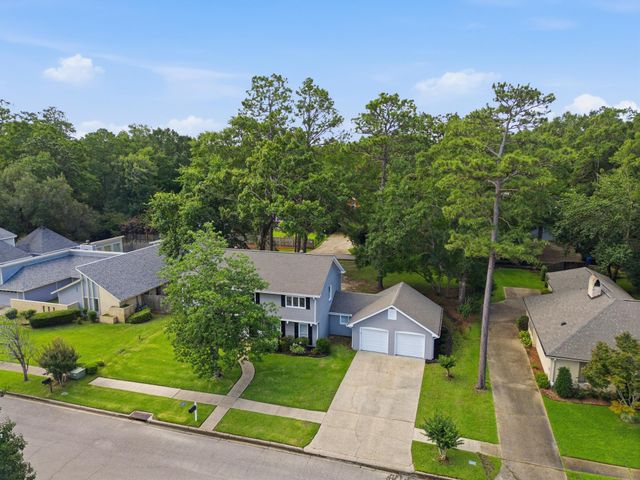 3010 Raphael Dr., Hattiesburg, MS 39402
