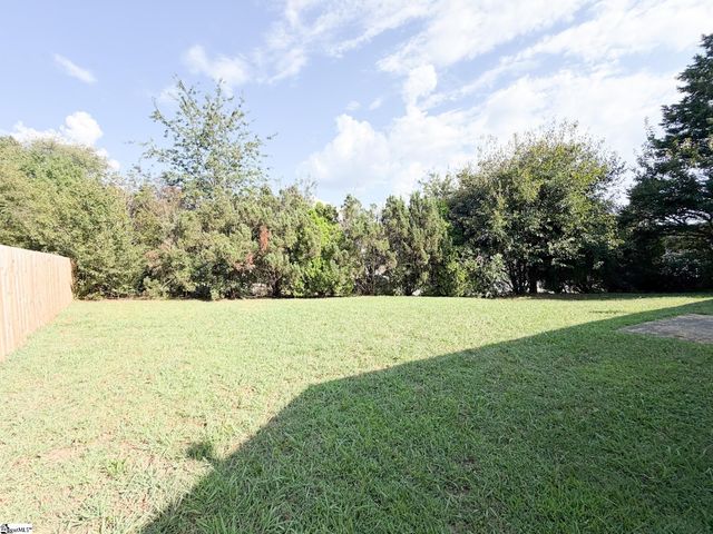 8 Bass Way, Taylors, SC 29687