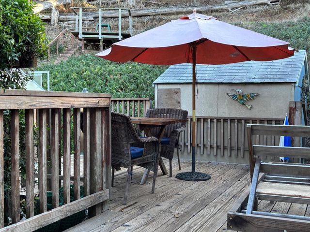 809 Maher Road, Royal Oaks, CA 95076