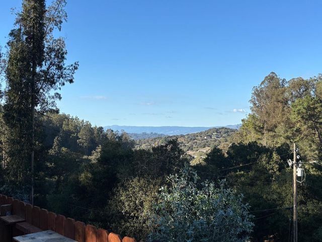 809 Maher Road, Royal Oaks, CA 95076