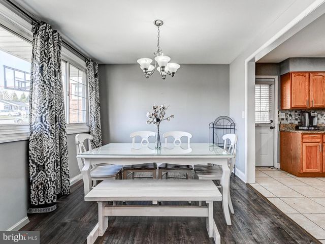 2712 BURRIDGE RD, Baltimore, MD 21234