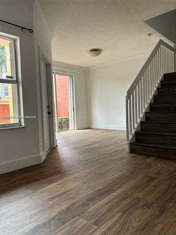 11479 NW 60th Ter 373, Doral, FL 33178