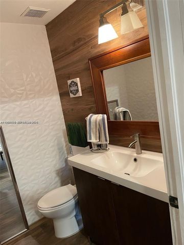 11479 NW 60th Ter 373, Doral, FL 33178