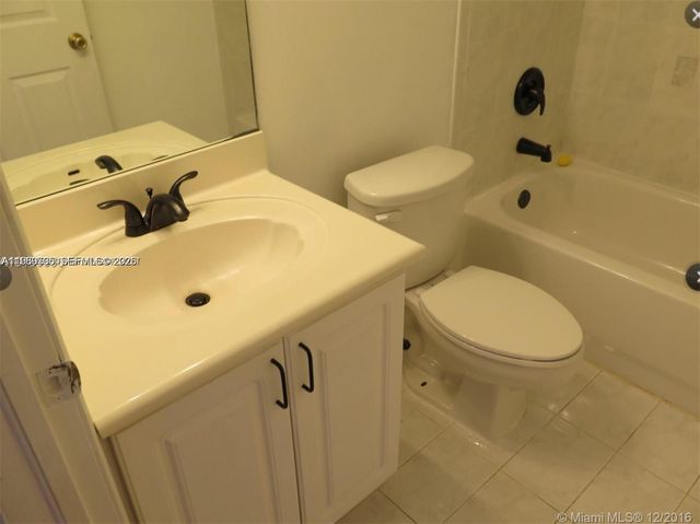 11479 NW 60th Ter 373, Doral, FL 33178