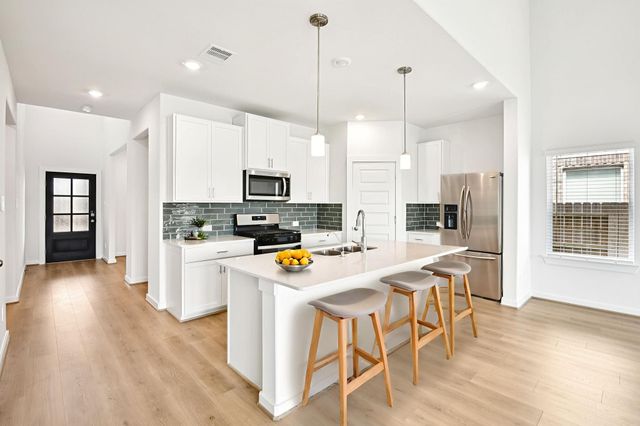 1636 Hopson Ranch Drive, Conroe, TX 77301