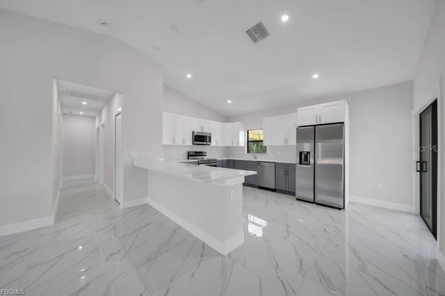 644 WOODCREST DR, Lehigh Acres, FL 33972