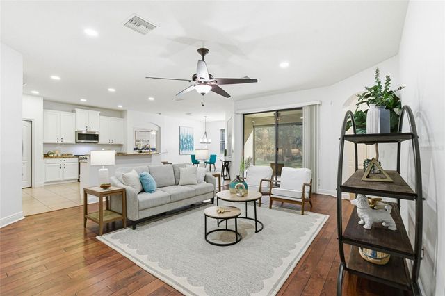 7907 HAMPTON LAKE DRIVE, Tampa, FL 33647