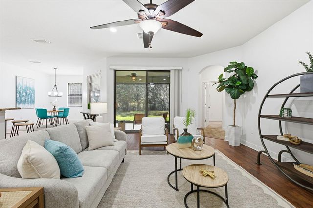 7907 HAMPTON LAKE DRIVE, Tampa, FL 33647