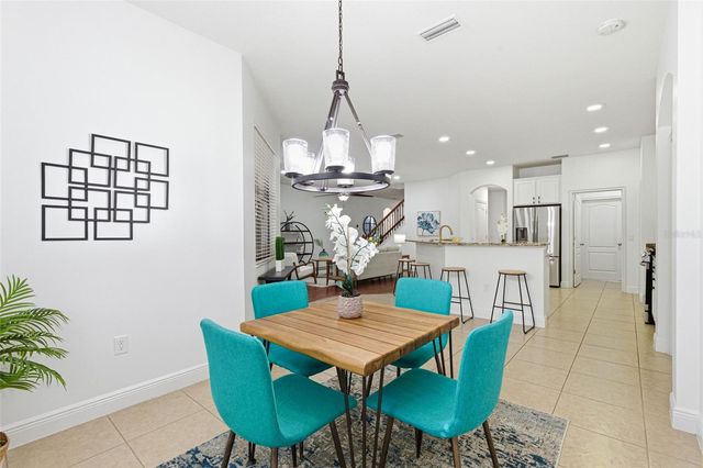 7907 HAMPTON LAKE DRIVE, Tampa, FL 33647