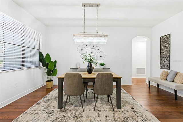 7907 HAMPTON LAKE DRIVE, Tampa, FL 33647