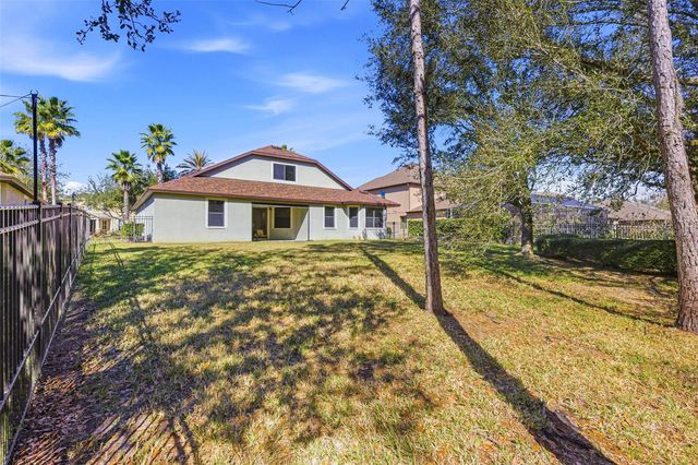 7907 HAMPTON LAKE DRIVE, Tampa, FL 33647