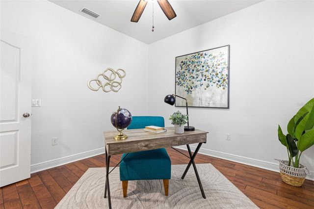 7907 HAMPTON LAKE DRIVE, Tampa, FL 33647