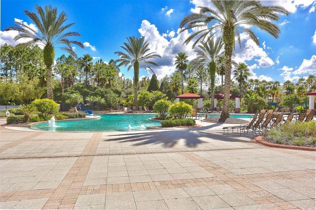 7907 HAMPTON LAKE DRIVE, Tampa, FL 33647