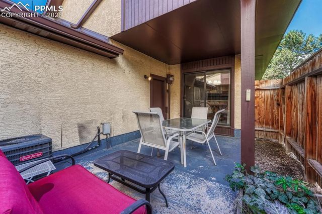 4671 Winewood Village Drive, Colorado Springs, CO 80917