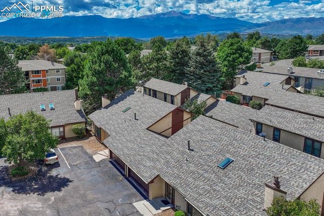 4671 Winewood Village Drive, Colorado Springs, CO 80917