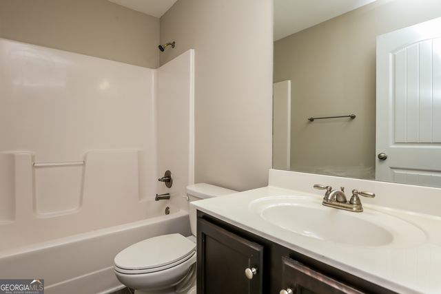870 Walnut Woods Drive, Braselton, GA 30517