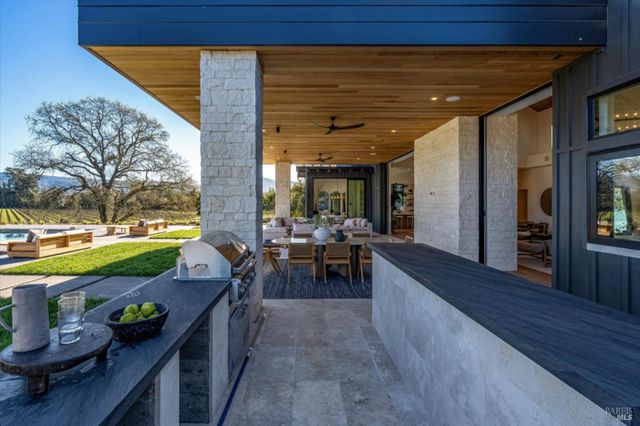 2350 Big Ranch Rd, Napa, CA 94558