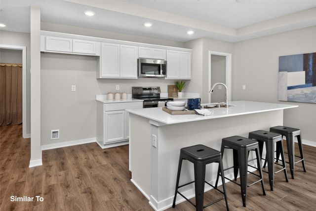 2118 Legacy Drive, Norwalk, IA 50211