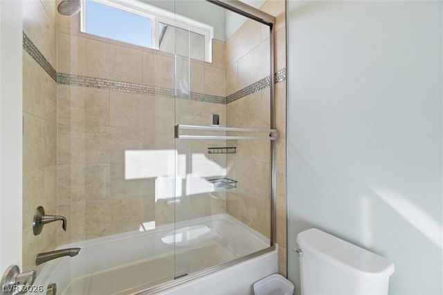 8260 Sweetwater Creek Way, Las Vegas, NV 89113