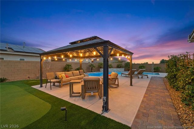 8260 Sweetwater Creek Way, Las Vegas, NV 89113