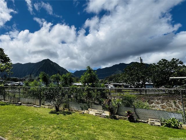 45-541 Keole Street, Kaneohe, HI 96744