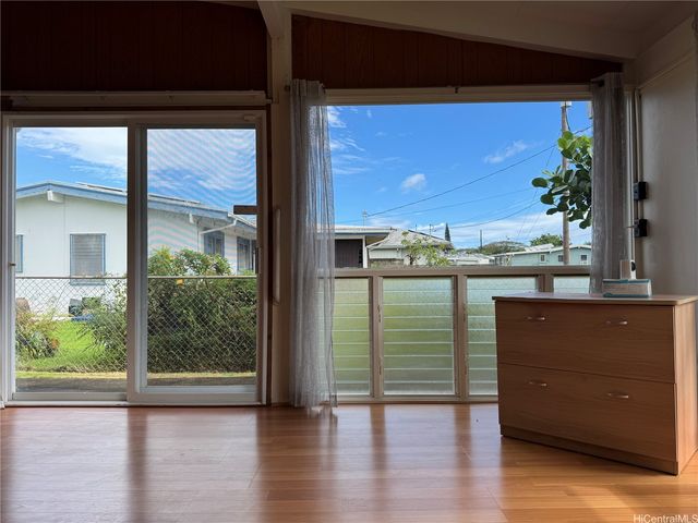 45-541 Keole Street, Kaneohe, HI 96744