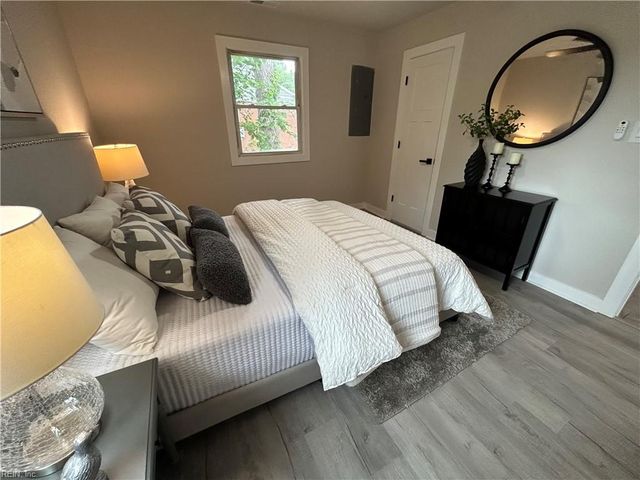 3006 Menands DR, Chesapeake, VA 23325